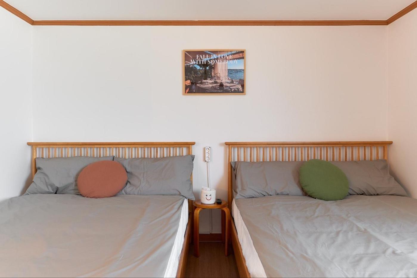 Apartment On 2 *