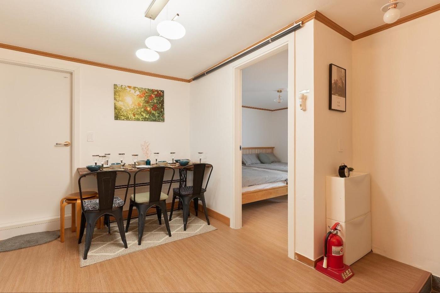 Apartment On 2